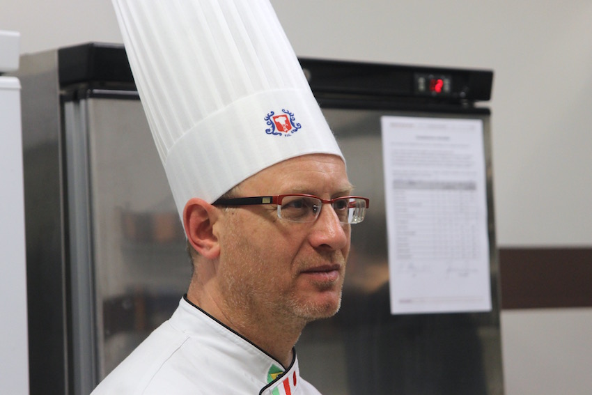 Francesco de Francesco, docente del corso per aspiranti executive chef.