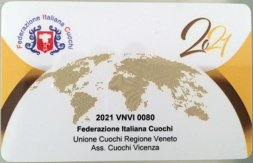 La tessera dell'Associazione Cuochi Vicenza, a cui sono associato.